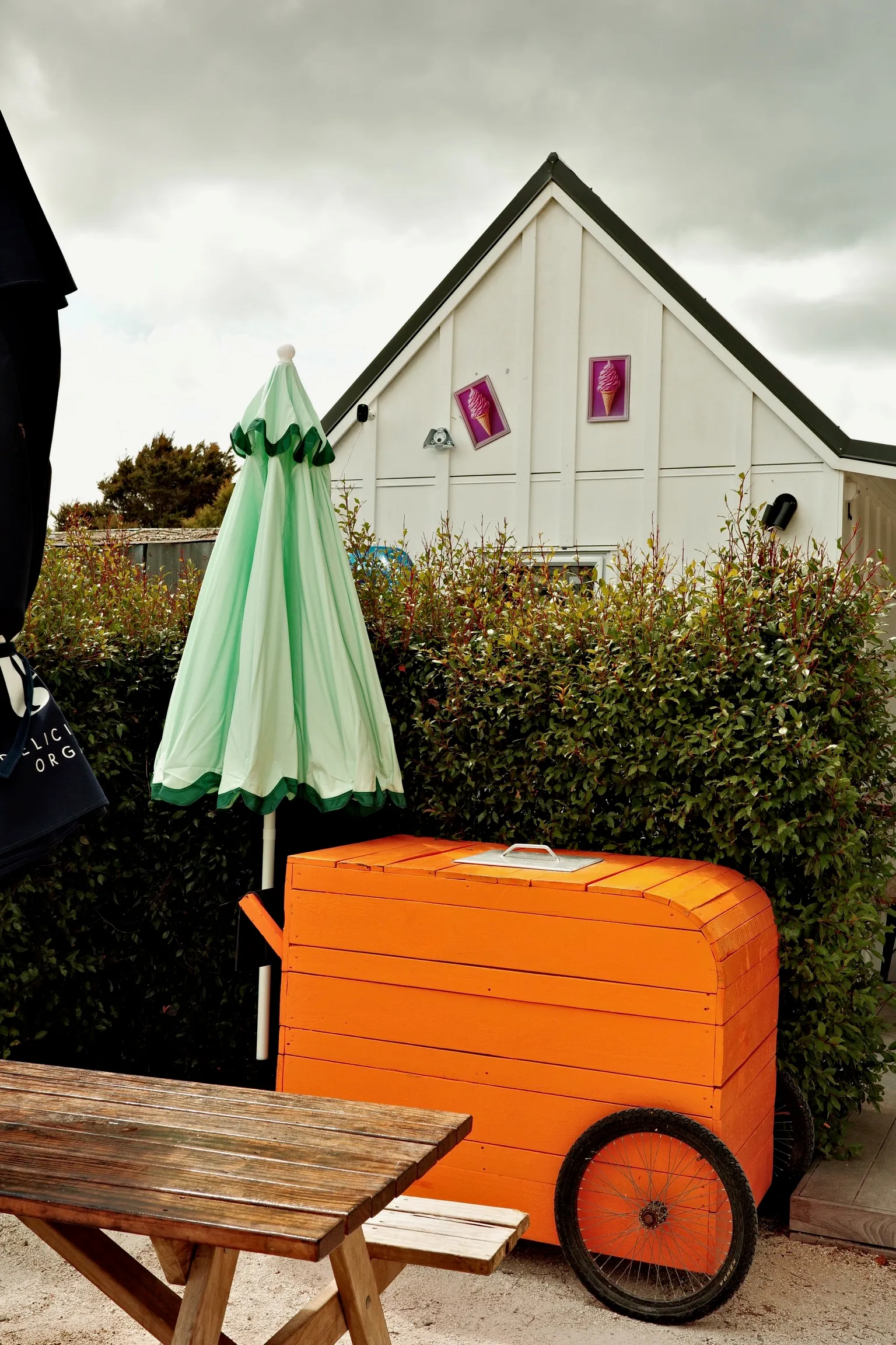 Photo of ice cream stand